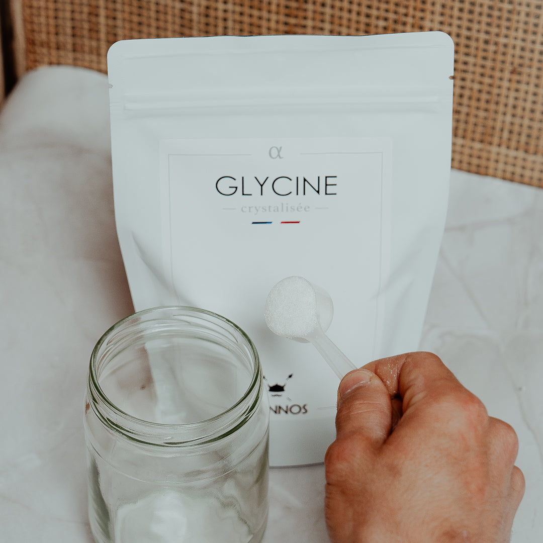 Alpha GLYCINE crystallized